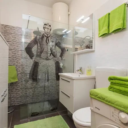 Apartamento Corto Kaštel Novi